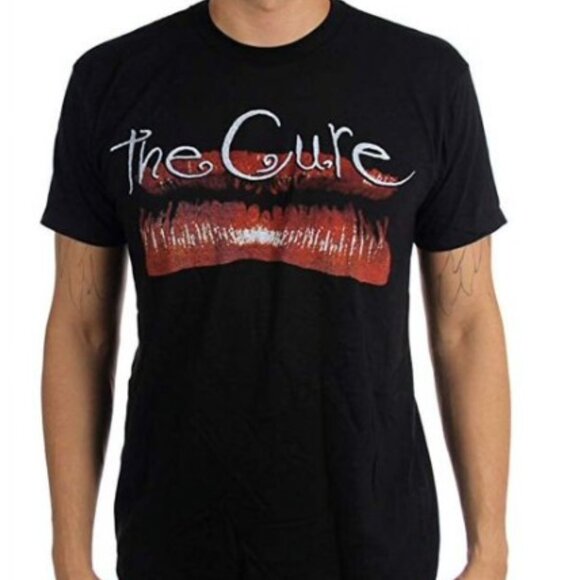 The Cure Kiss me black T-shirt size medium - Picture 1 of 7